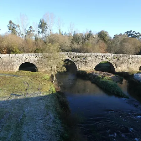 Casita A Estrenar En Con Rio Proxima A Tui, Gondomar Y Portugal.