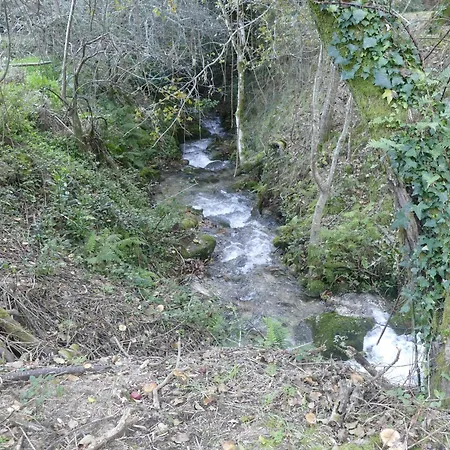 Casita A Estrenar En Con Rio Proxima A Tui, Gondomar Y Portugal.