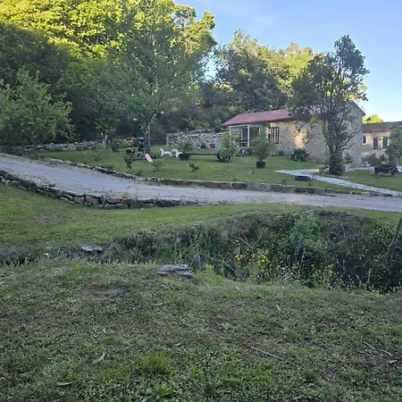 Casita A Estrenar En Con Rio Proxima A Tui, Gondomar Y Portugal. Apartment